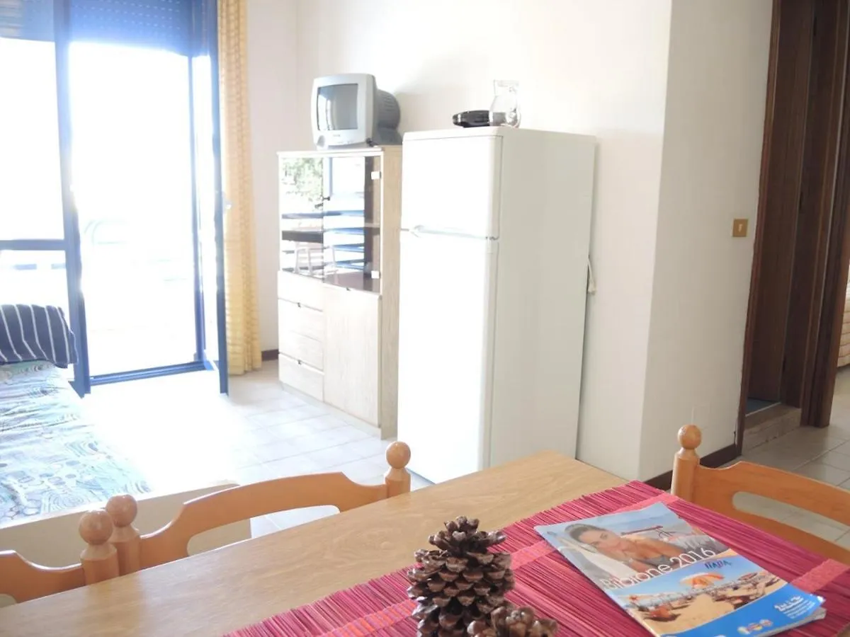 Beautiful Three-Room Apartment Close To The Beach Bibione