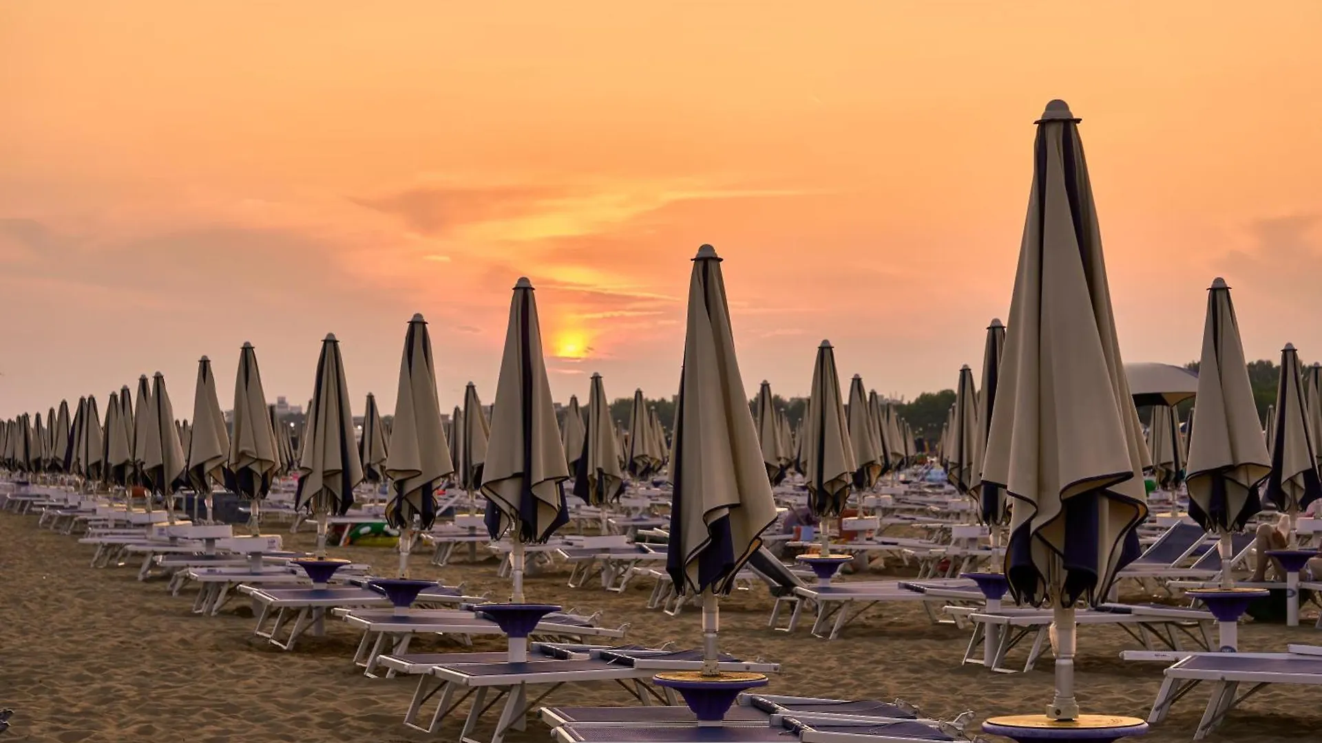 Beautiful Three-Room Apartment Close To The Beach Bibione 0*,  Italy